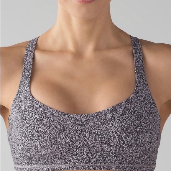 lululemon athletica Tops - 🚨Lululemon Free To Be Zen Bra🚨